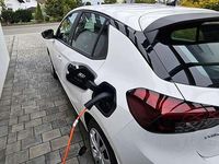 Gebraucht Opel Corsa-e 100 kW (136 PS) 2024 Weiß Kleinwagen