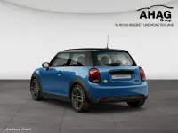 Gebraucht Mini Cooper SE 135 kW (184 PS) 2023 Island blue Kleinwagen