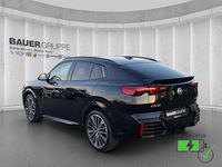 Gebraucht BMW iX2 M Sport 230 kW (313 PS) 2025 Schwarz SUV