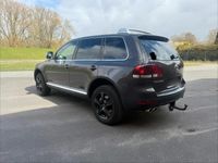 Gebraucht VW Touareg 225 PS (165 kW) 2008 Grau SUV