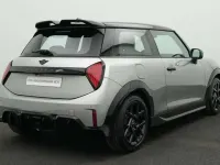 Gebraucht Mini John Cooper Works 231 PS (169 kW) 2025 Grau Kleinwagen