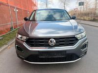Gebraucht VW T-Roc Style 116 PS (85 kW) 2019 Grau SUV