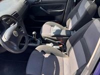 Gebraucht VW Golf IV 101 PS (74 kW) 2001 Blau Kleinwagen