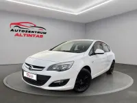 Używany Opel Astra Selection 101 KM (74 kW) 2015 Biały Sedan/Limuzyna