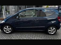 Gebraucht Mercedes A180 109 PS (80 kW) 2008 Blau Kleinwagen