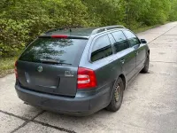 Gebraucht Skoda Octavia Ambiente 140 PS (102 kW) 2006 Grau Kombi