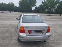 Gebraucht Suzuki Liana 103 PS (75 kW) 2002 Grau Limousine