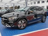 Gebraucht Mercedes GLA180 Progressive 136 PS (100 kW) 2024 Metalliclack kosmosschwarz SUV