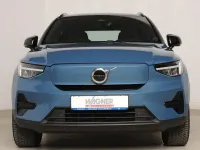 Gebraucht Volvo XC40 Plus 169 kW (231 PS) 2023 Fjord blue metallic SUV
