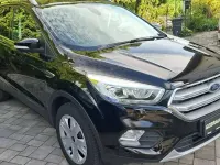 Gebraucht Ford Kuga Titanium 150 PS (110 kW) 2018 Iridiumschwarz metallic SUV