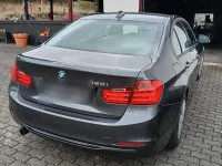 Gebraucht BMW 320 Sport Line 184 PS (135 kW) 2012 Grau Limousine