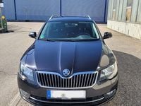 Gebraucht Skoda Superb Exclusive 140 PS (102 kW) 2013 Schwarz Kombi