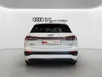 Gebraucht Audi Q4 e-tron Comfort 194 kW (265 PS) 2023 Gletscherweiß metallic SUV