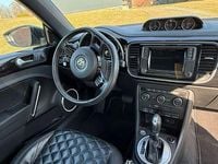 Gebraucht VW Beetle Design 105 PS (77 kW) 2015 Schwarz Kleinwagen