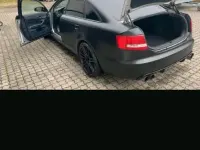 Używany Audi A6 2004 Czarny Sedan/Limuzyna