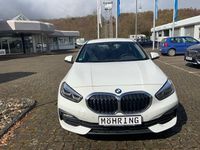 Gebraucht BMW 120 Advantage 190 PS (139 kW) 2023 Weiß Kleinwagen
