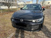 Gebraucht VW Passat Elegance 150 PS (110 kW) 2024 Schwarz Kombi