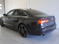 Usado Audi A6 204 HP (150 kW) 2011 Cinzento Sedan