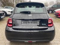 Gebraucht Fiat 500e Action 69 kW (95 PS) 2022 Schwarz Limousine