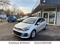 Gebraucht Kia Rio DREAM-TEAM Edition 109 PS (80 kW) 2015 Silber Limousine
