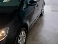 Gebraucht VW Touran Cup 105 PS (77 kW) 2015 Schwarz Van / Kleinbus