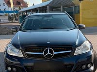 Gebraucht Mercedes C180 120 PS (88 kW) 2011 Blau Kombi