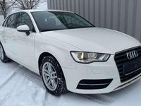 Gebraucht Audi A3 Ambiente 150 PS (110 kW) 2014 Amalfiweiss Kleinwagen