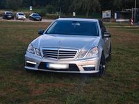 Gebraucht Mercedes E200 AMG 184 PS (135 kW) 2010 Silber Limousine