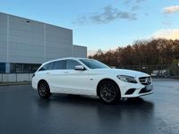 Gebraucht Mercedes C300e 313 PS (230 kW) 2021 Weiß Kombi