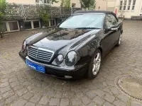 Gebraucht Mercedes CLK230 Elegance 197 PS (144 kW) 2002 Schwarz Cabrio