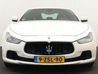 Gebraucht Maserati Ghibli 275 PS (202 kW) 2015 Weiß Limousine