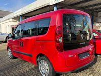 Gebraucht Fiat Doblò Dynamic 120 PS (88 kW) 2010 Rot Van / Kleinbus