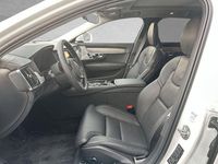 Second-hand Volvo V90 Ultra 349 CP (256 kW) 2025 Alb Break