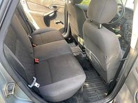 Gebraucht Ford Focus 101 PS (74 kW) 2003 Silber Limousine