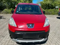 Gebraucht Peugeot Partner 120 PS (88 kW) 2009 Rot Van / Kleinbus