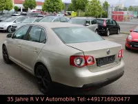 Gebraucht VW Jetta Comfortline 150 PS (110 kW) 2005 Beige Limousine