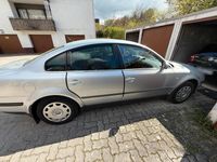 Usata VW Passat 130 CV (95 kW) 2003 Argento Berlina