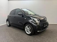 Gebraucht Smart ForFour Electric Drive Passion Premium 60 kW (82 PS) 2021 Weiß Kleinwagen