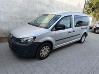 Second-hand VW Caddy 109 CP (80 kW) 2011 Argintiu Monovolum