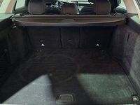 Gebraucht Mercedes C200 184 PS (135 kW) 2015 Schwarz/baltic black Kombi