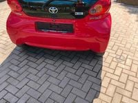 Gebraucht Toyota Aygo 67 PS (49 kW) 2006 Rot Kleinwagen
