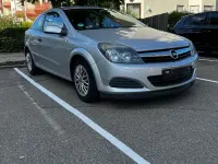 Gebraucht Opel Astra GTC 90 PS (66 kW) 2006 Silber Limousine