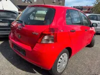 Gebraucht Toyota Yaris Cool 69 PS (50 kW) 2008 Super red v Kleinwagen