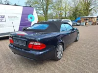 Gebraucht Mercedes CLK200 Avantgarde 163 PS (119 kW) 2001 Blau Cabrio