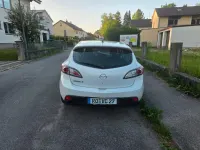 Gebraucht Mazda 3 105 PS (77 kW) 2009 Weiß Kleinwagen