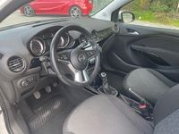 Begagnad Opel Adam 69 HK (50 kW) 2016 Vit Halvkombi