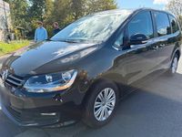 Gebraucht VW Sharan 100 PS (73 kW) 2018 Schwarz Van / Kleinbus