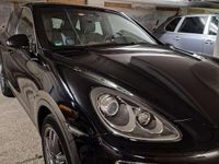 Gebraucht Porsche Cayenne 299 PS (219 kW) 2012 Schwarz SUV