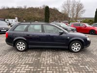 Gebraucht Audi A4 131 PS (96 kW) 2002 Blau Kombi