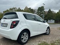 Second-hand Chevrolet Aveo 97 CP (71 kW) 2012 Alb Hatchback